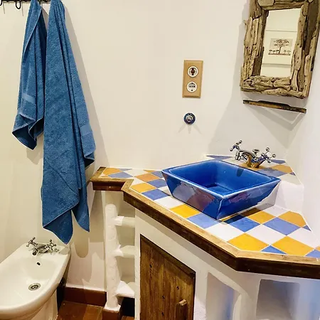 Palomas Coastal Retreat Sleeps 2-4 *